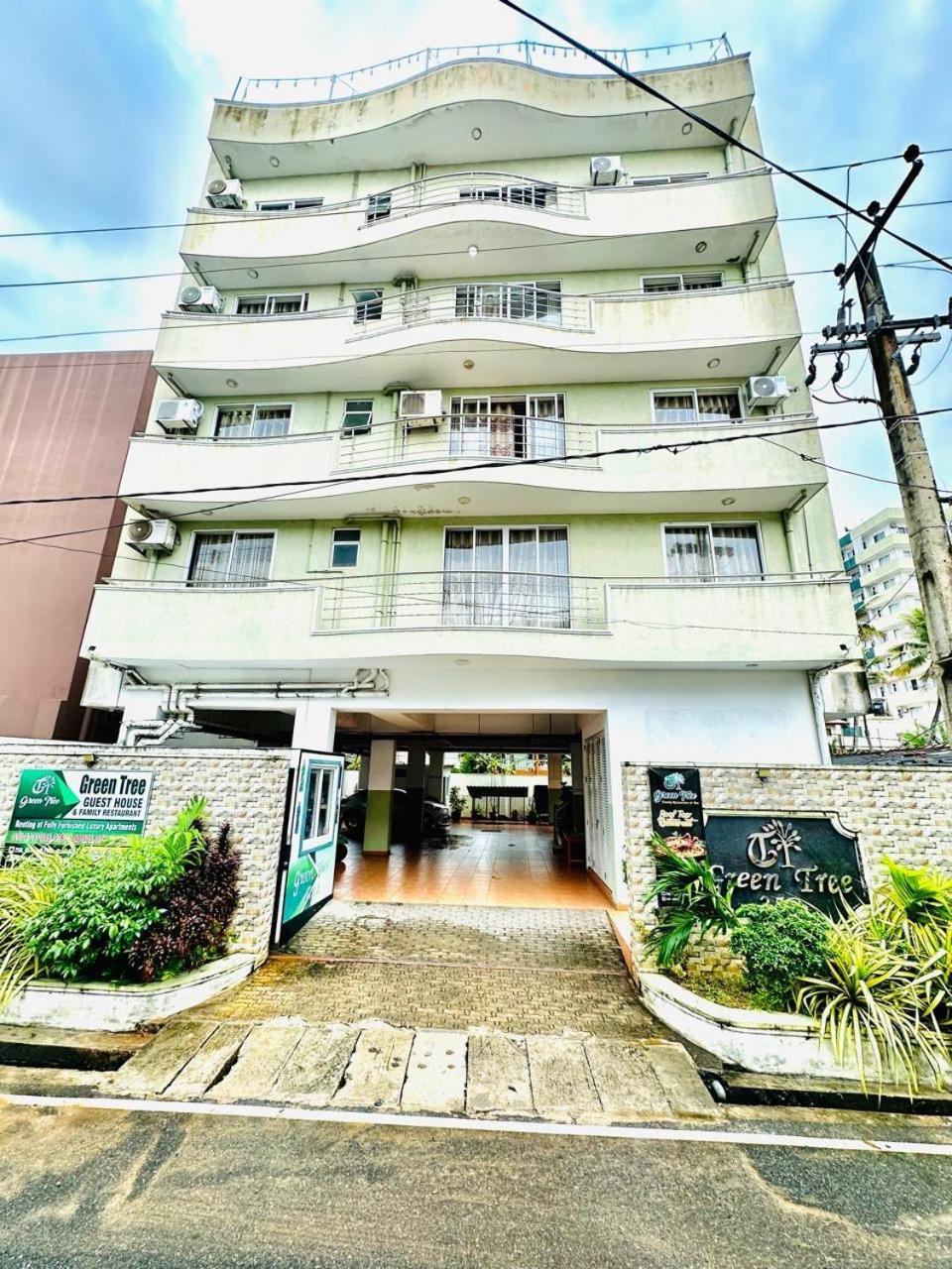 Green Tree Apartments Dehiwala-Mount Lavinia Zewnętrze zdjęcie